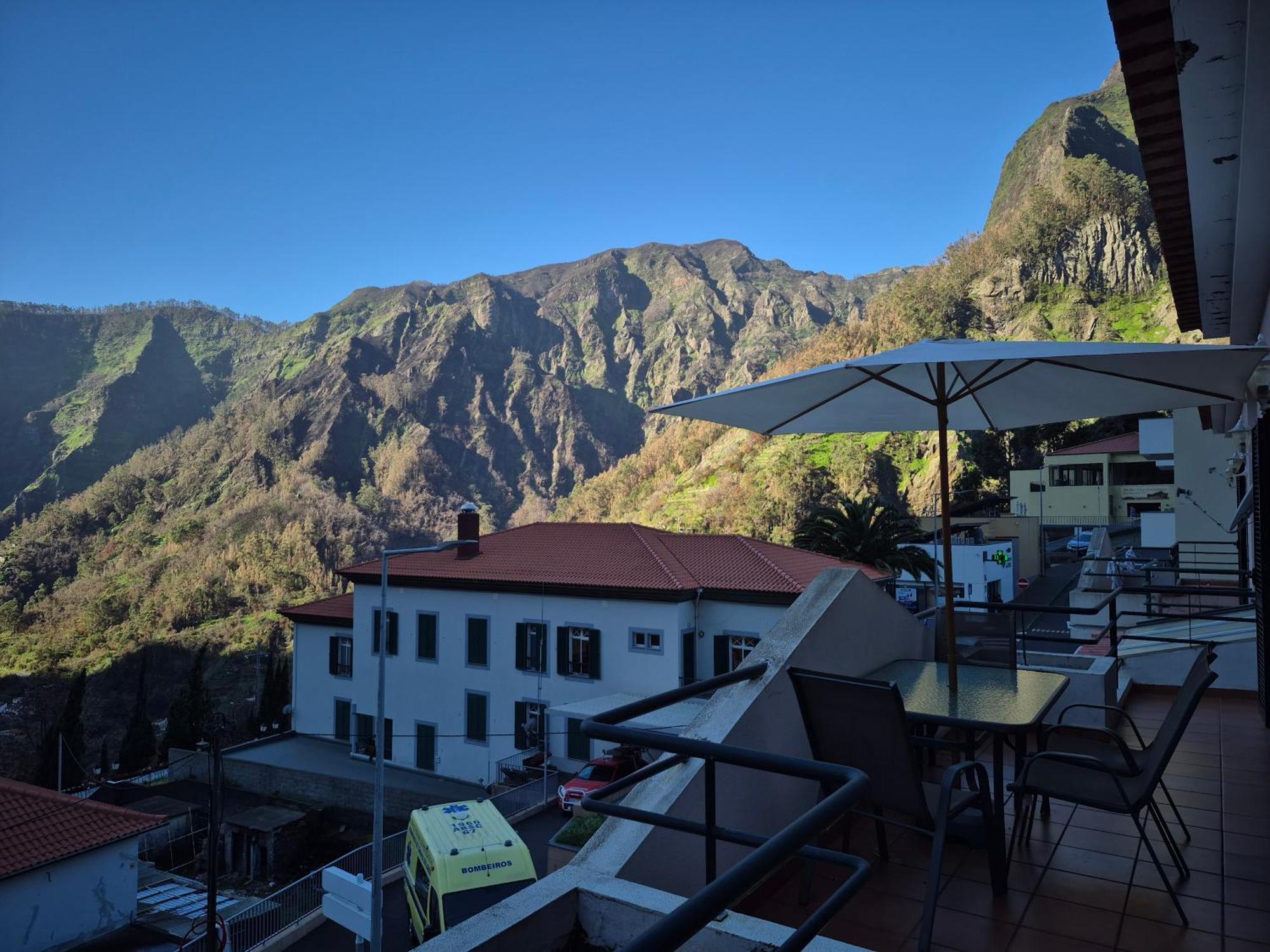 Valley Of Nuns Holiday Apartments Куррал-даш-Фрейраш Экстерьер фото